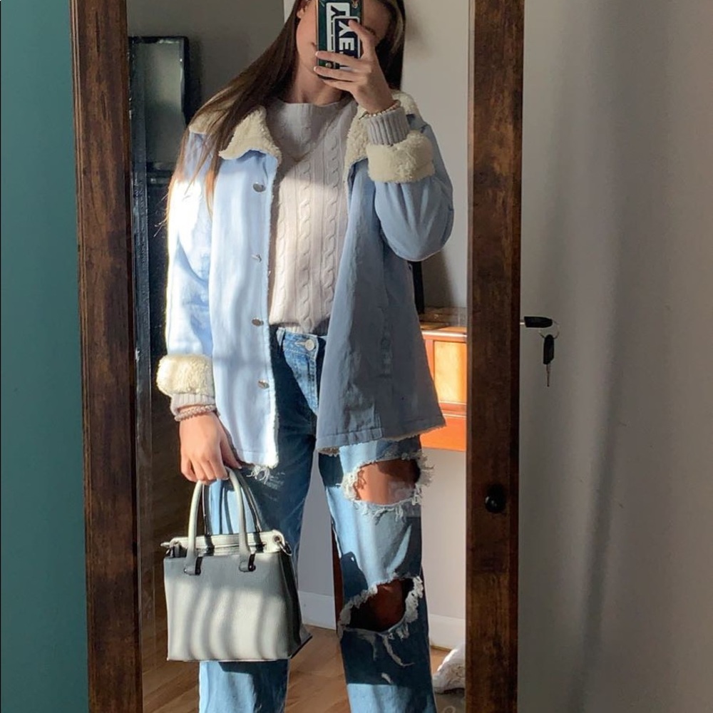 Meet your Posher, Emma